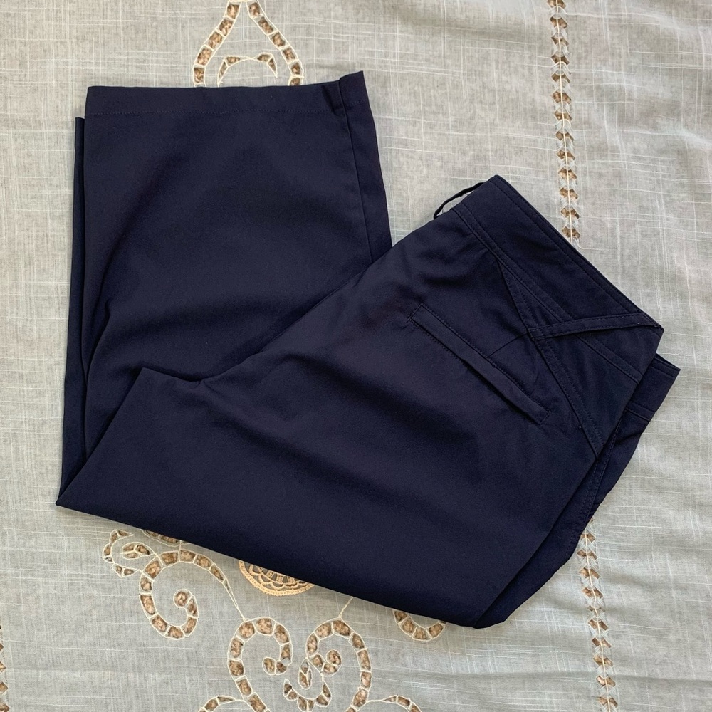 N Vo By Lanctot Blue Performance Golf Capris